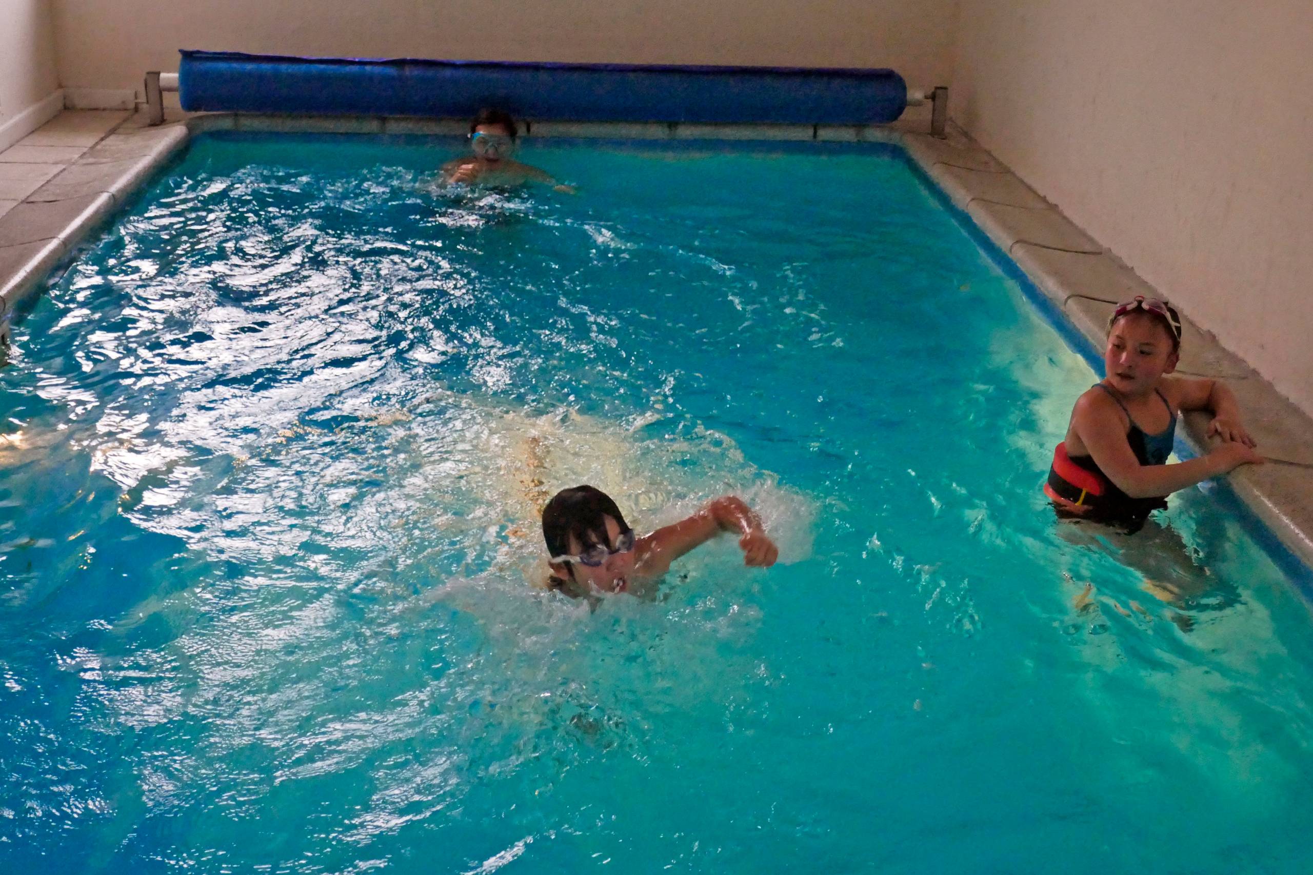 Swimming pool
